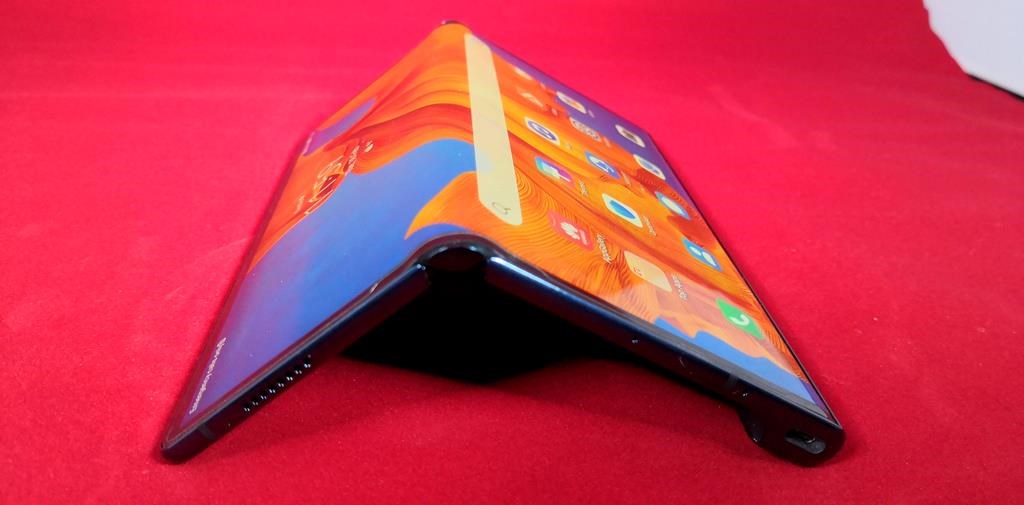 huawei foldable phone 2020