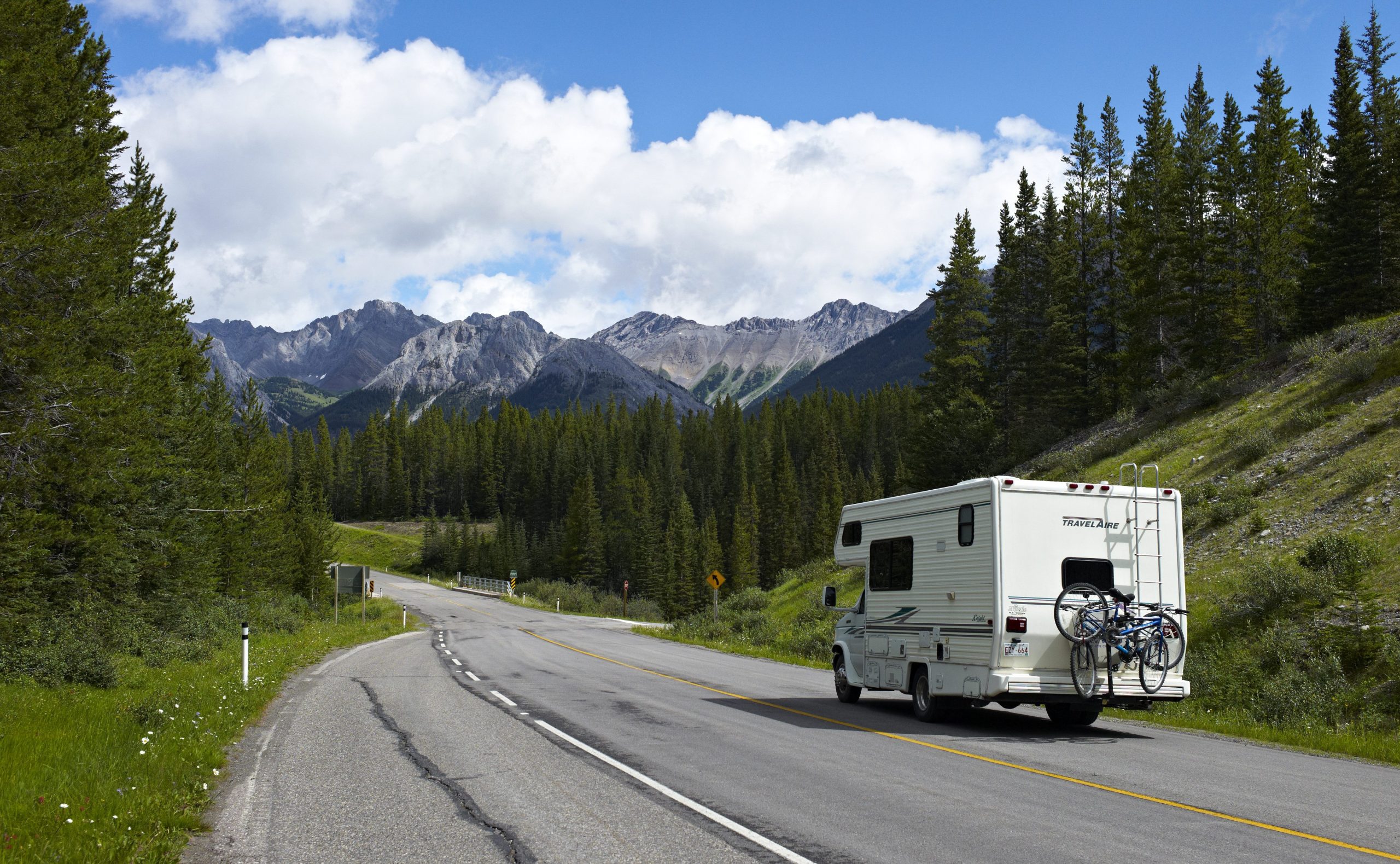 Edmonton police warn of catalytic converter thefts from motorhomes