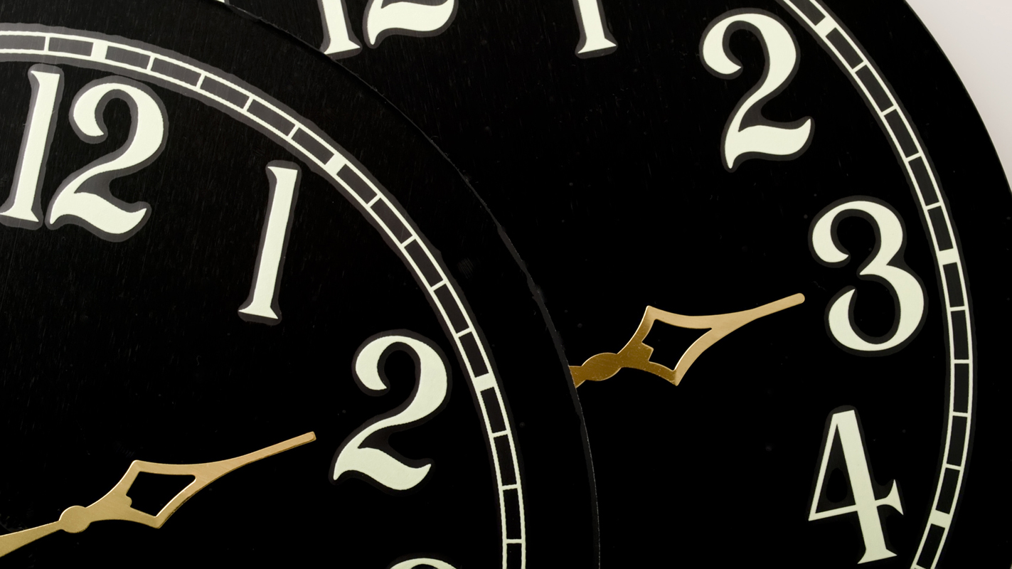 Clocks set to turn back on Sunday, for final time in some parts of Canada