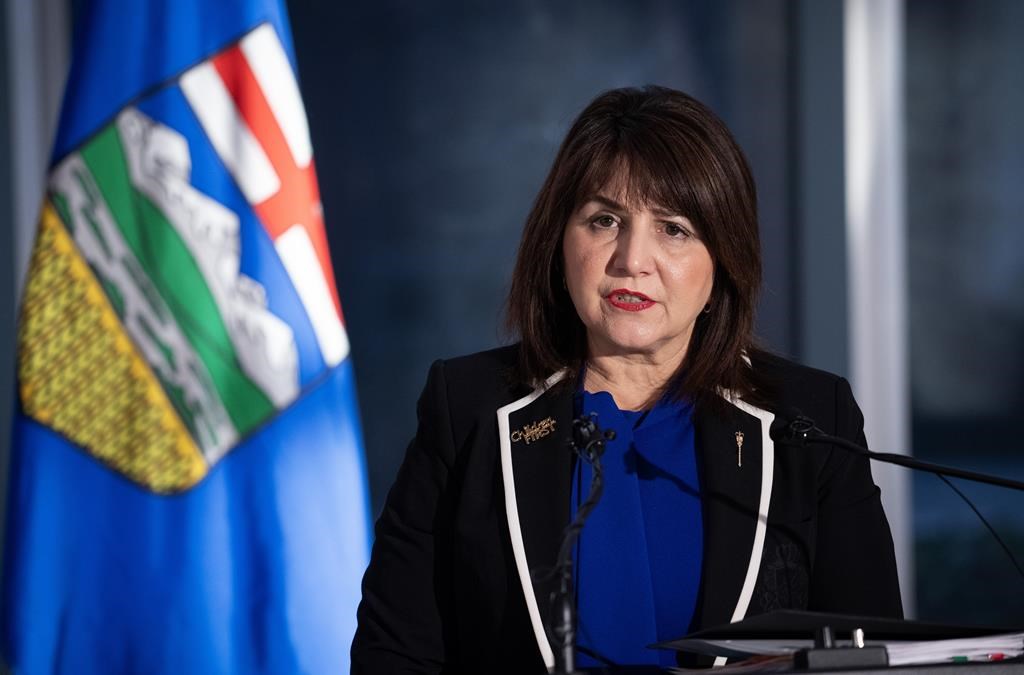 Alberta tables bill to split AHS into different agencies