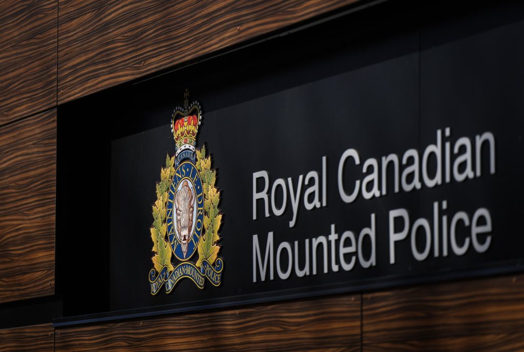 Alert lifted after arrest of one of two armed robbery suspects in Alberta