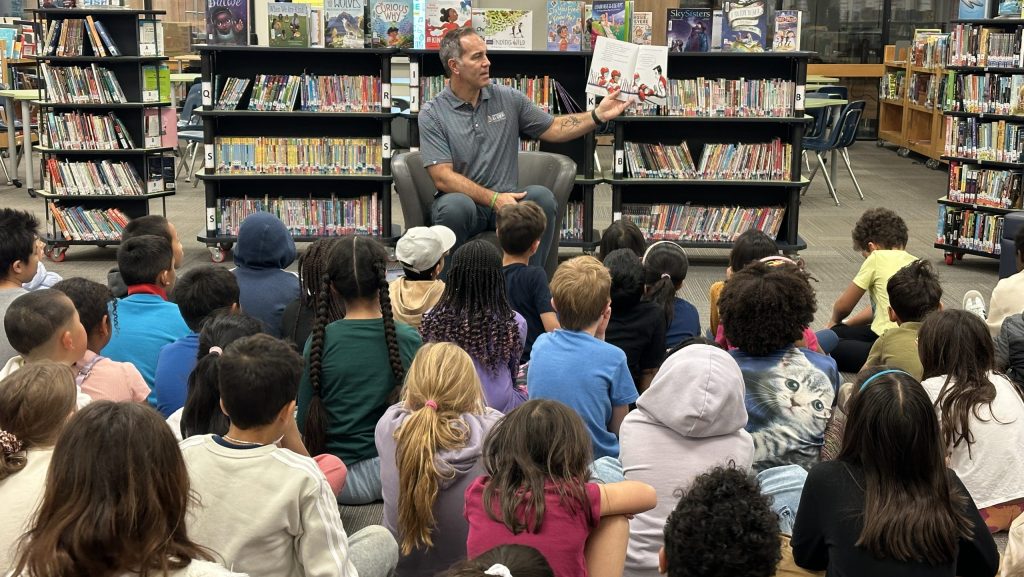 Former Edmonton Oiler Chris Joseph kicks off 35th Read-In Week