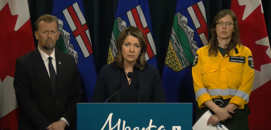 Alberta declares state of emergency due to wildfires - CityNews Edmonton