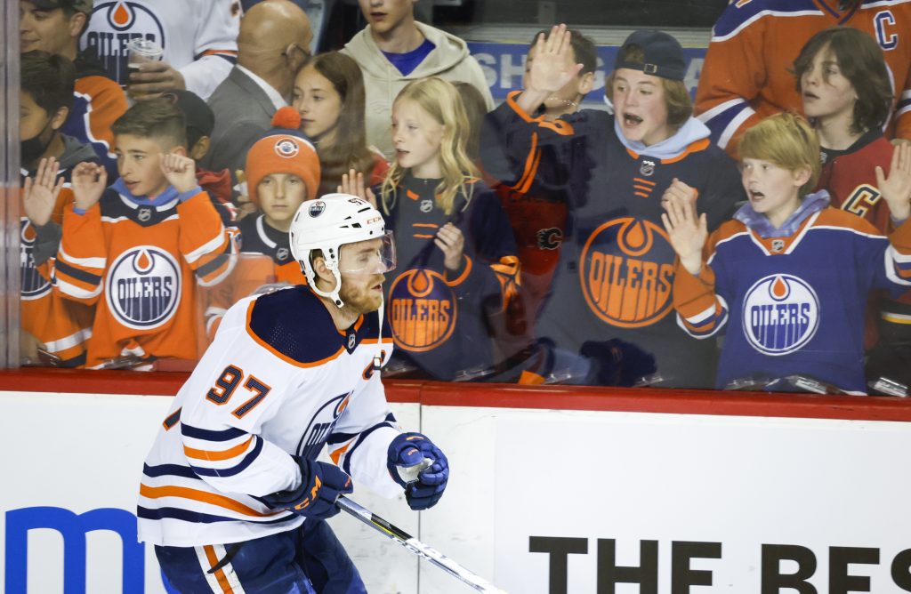 Oilers to face Kings in playoff rematch