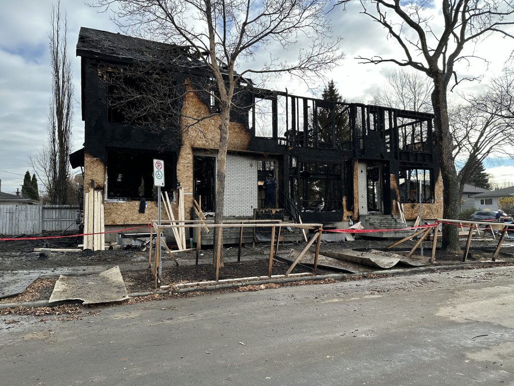 Fire at under-construction home in Edmonton