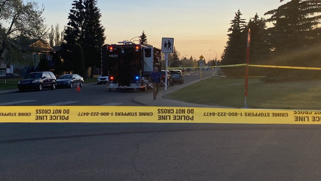 Scene of homicide near Crawford Plains School in Edmonton's southeast on May 5, 2023. (Elliott Knopp/CityNews)