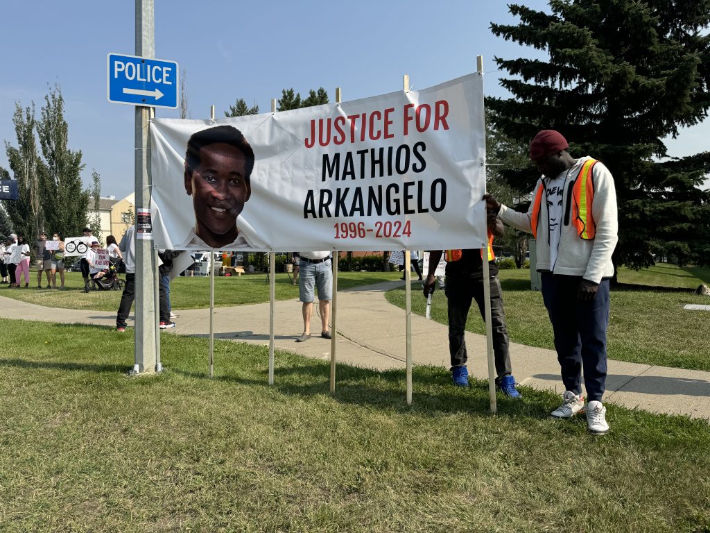 Family of man fatally shot by Edmonton police files $1-million lawsuit