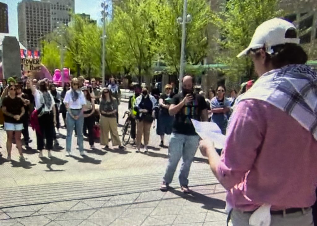 Pro-Palestinian protest moves to City Hall as City, Province look for police accountability