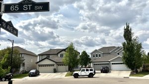 Autopsy confirms fatal shooting in southeast Edmonton Wednesday morning