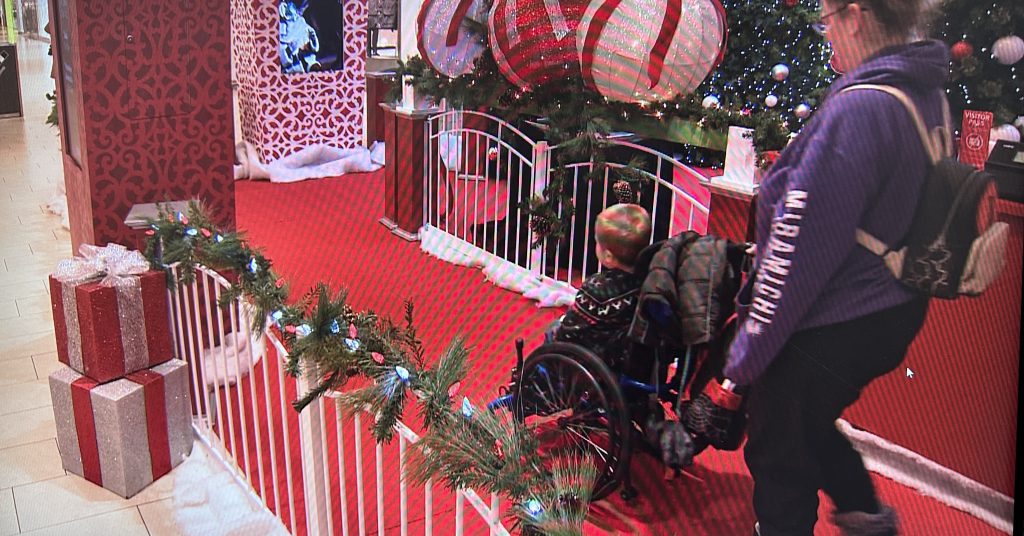 Sensory friendly Santa returns to Kingsway Mall