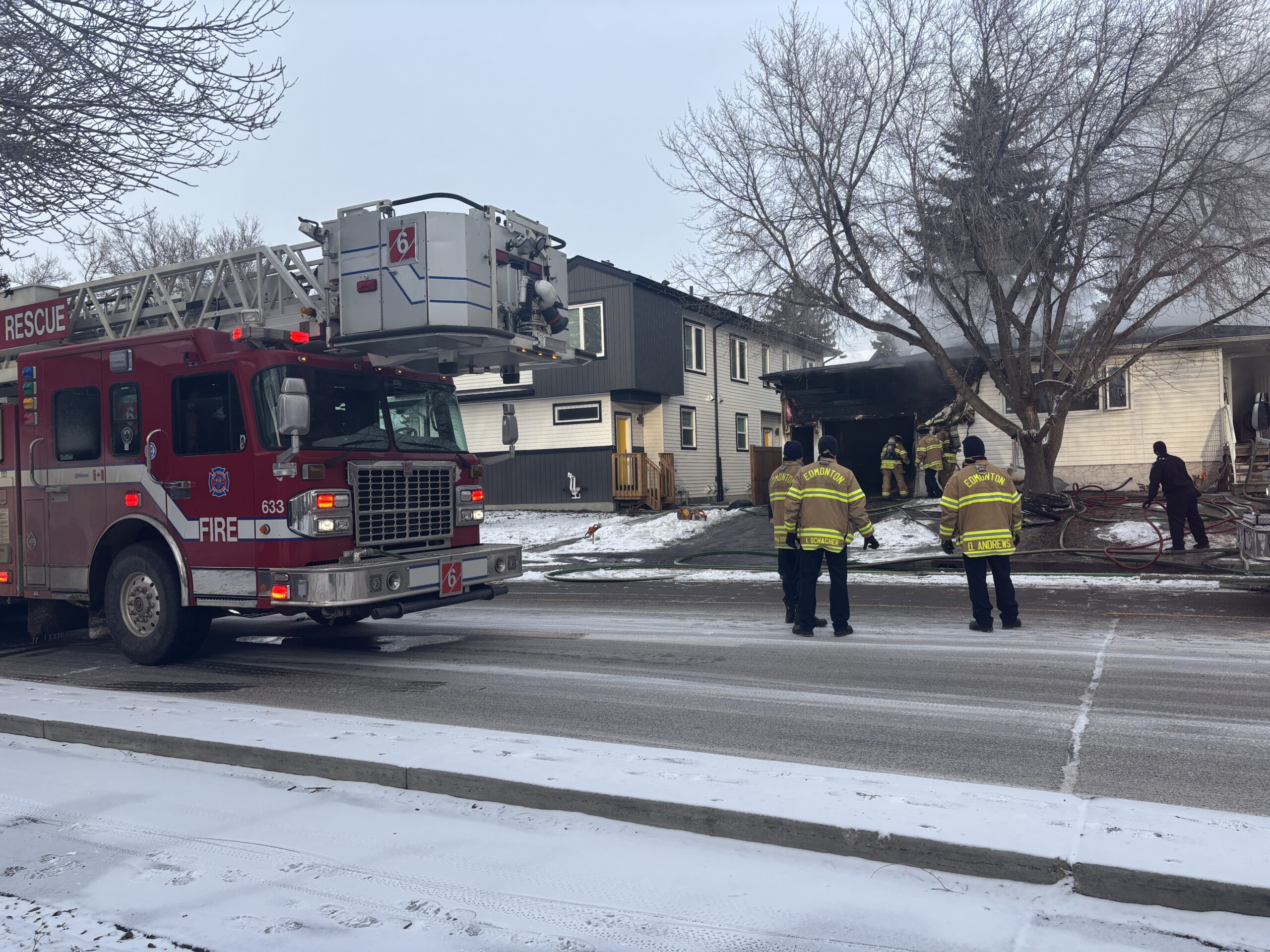 Edmonton firefighters respond to residential fire at 106 St and 63rd Ave