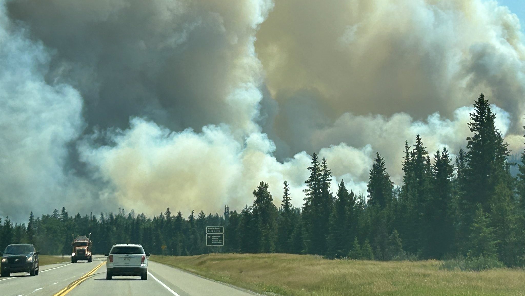 Wildfires threatening Jasper getting bigger and closer to town Parks