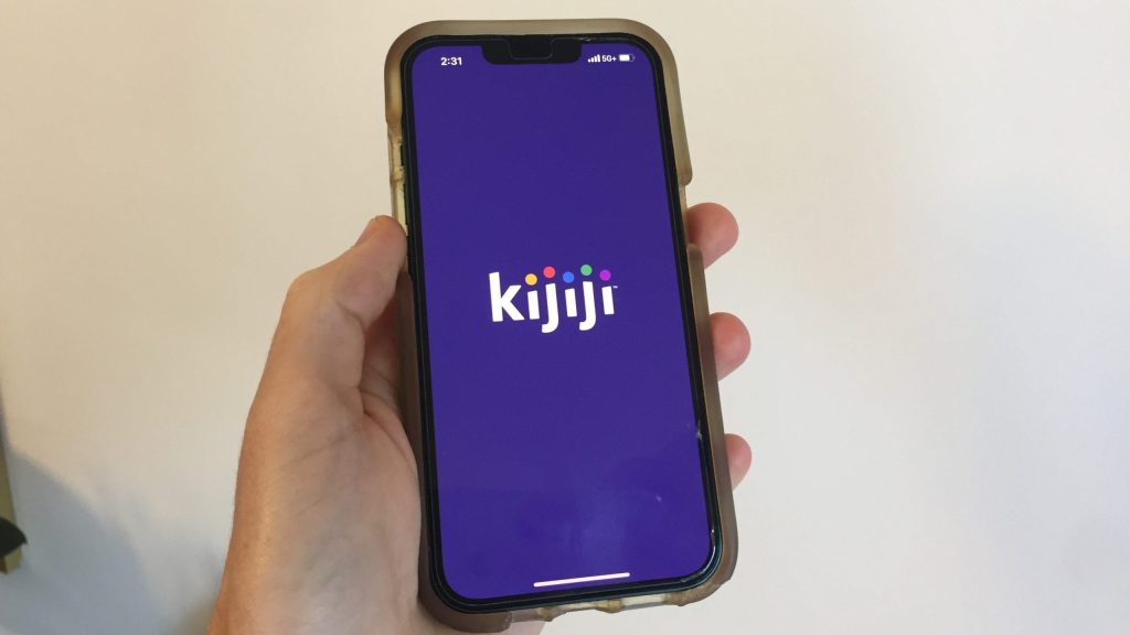 Edmonton police warn of Kijiji, Facebook Marketplace fake e-transfer scam