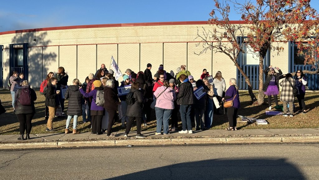 support staff workers outside school