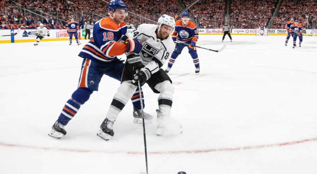 Depth scoring, Skinner's resilience guides Oilers to series win over Kings