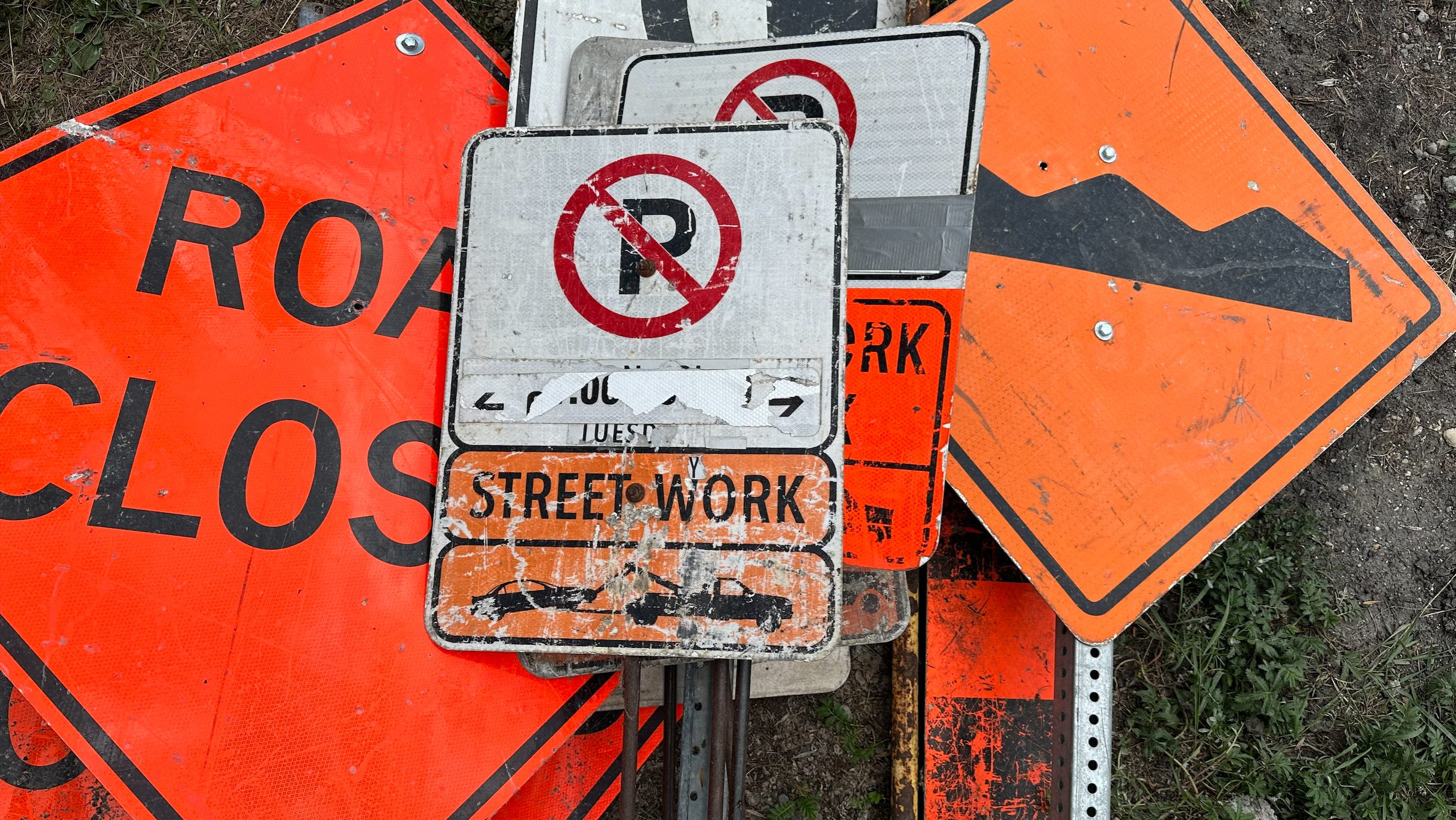 Construction on Edmonton’s 112 Avenue bridge over Wayne Gretzky Drive bringing temporary lane closures