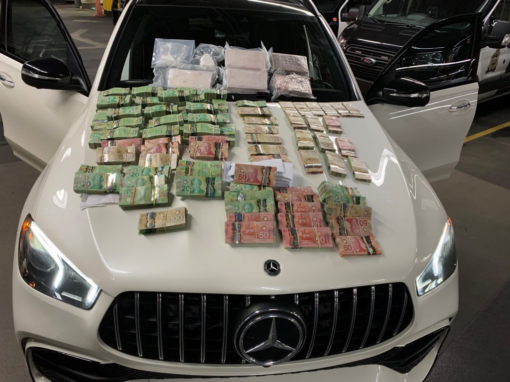 Edmonton police seize $1.3M in drugs, cash; four men arrested