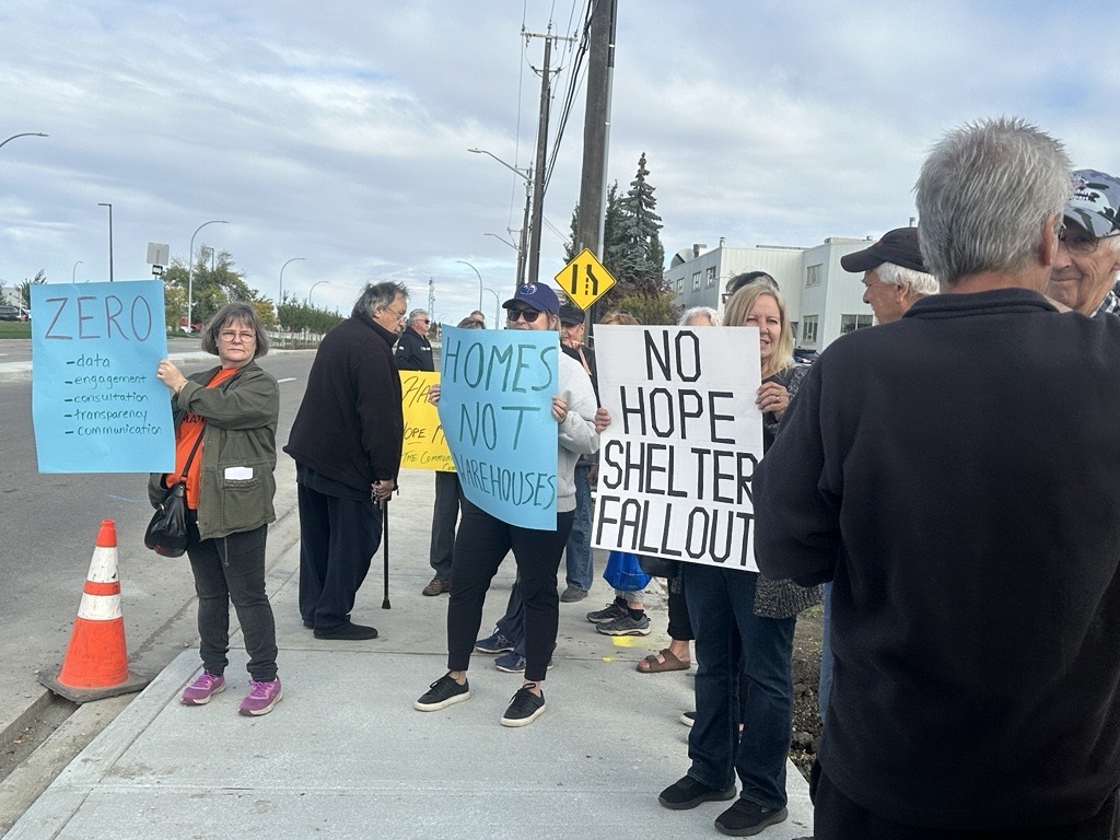 Edmontonians protest new shelter in industrial area: 'They’re leaving them stranded'