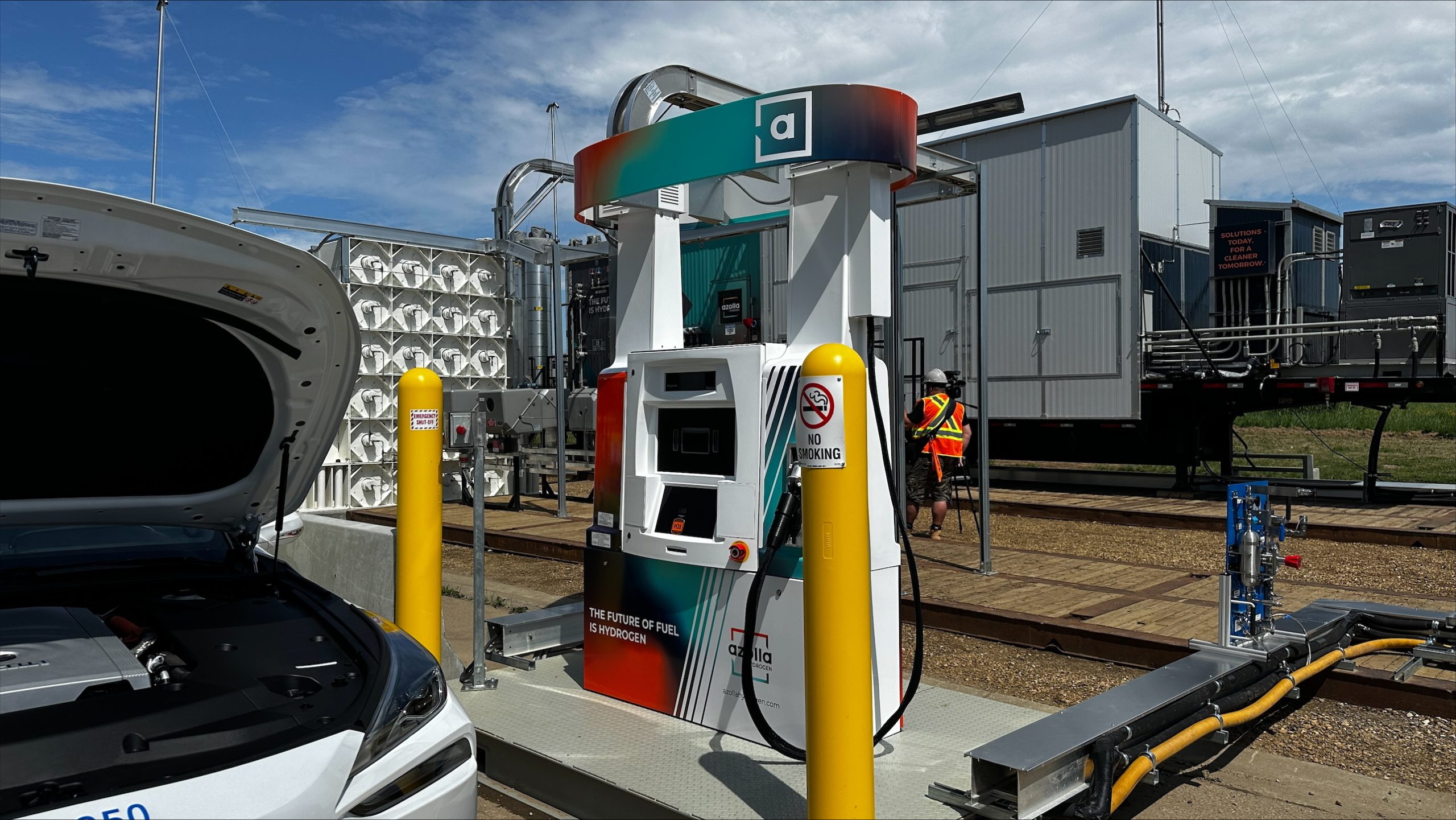 Edmonton Leads the Way: Launching Canada's First Mobile Hydrogen Fuel Station