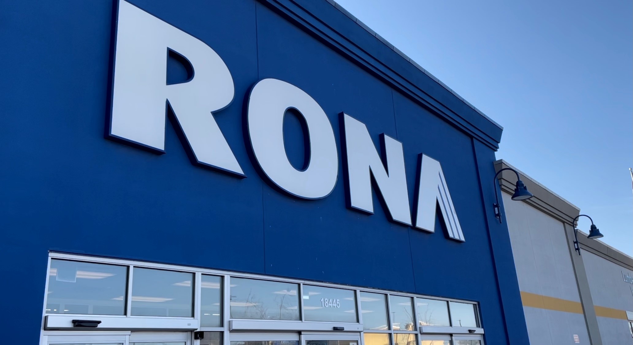 Professor says he was racially profiled at Edmonton RONA